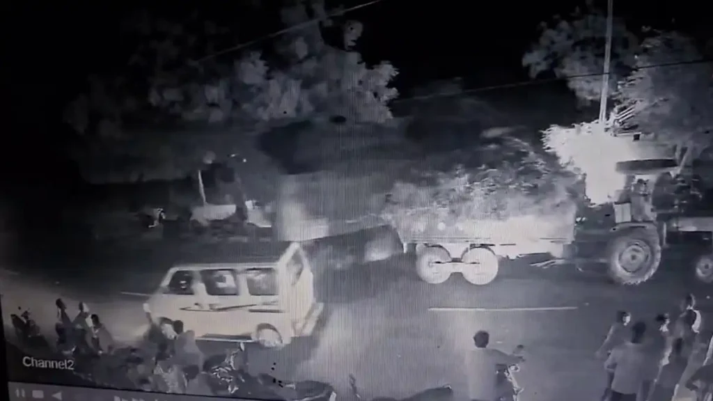 Kodinar-Sutrapada Highway Accident